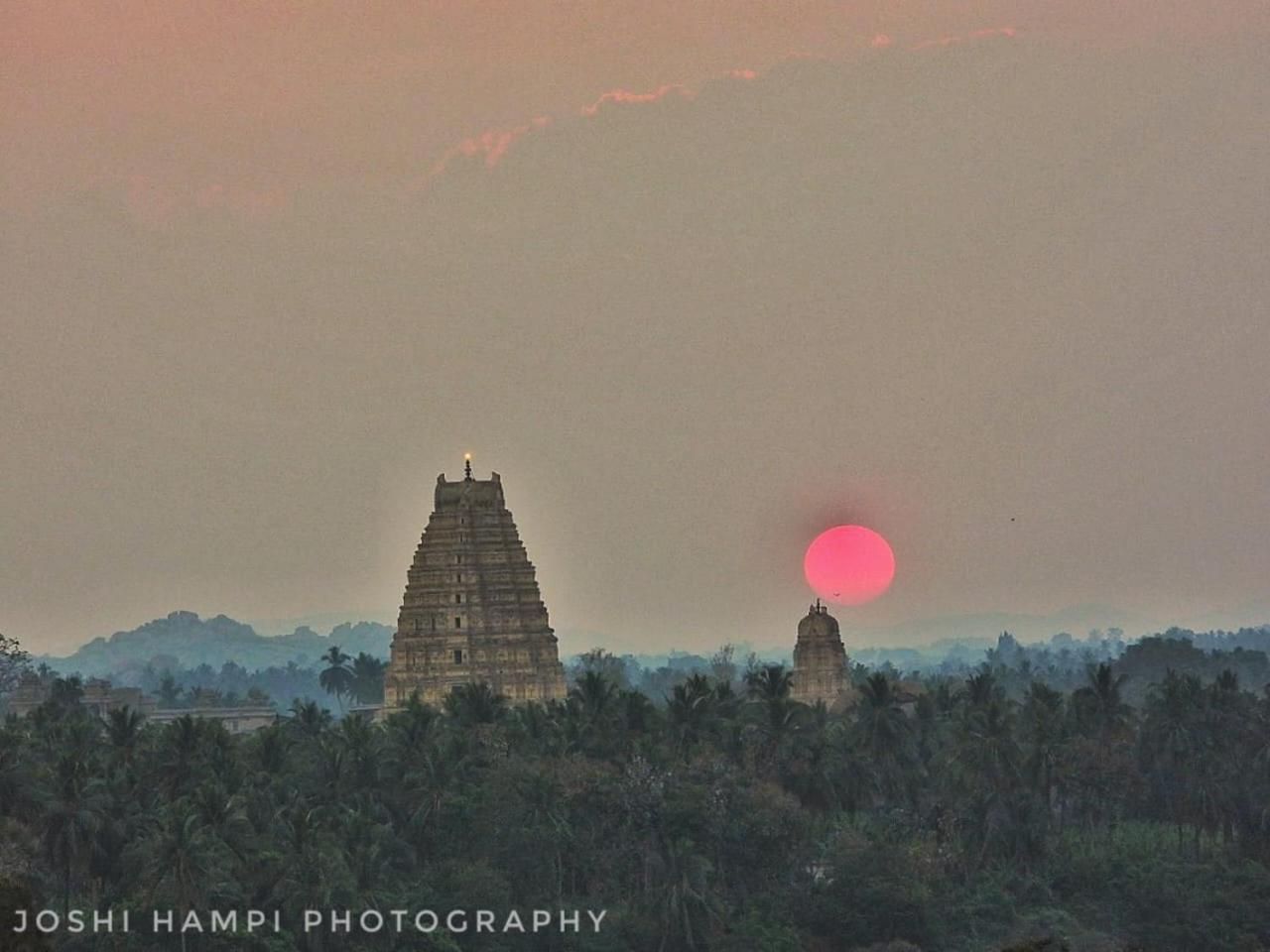 Thilak Home Stay Hampi Eksteriør bilde